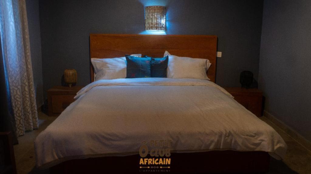Bed and Breakfast O Petit Club Africain Dakar Esterno foto